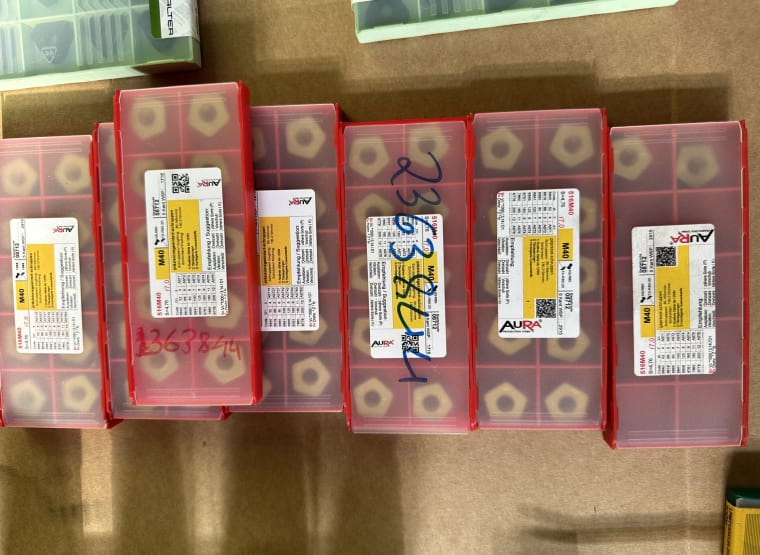AURA Lot of Indexable Inserts