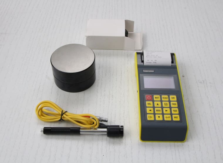 FREUTEK STR0004 Portable hardness tester with printer