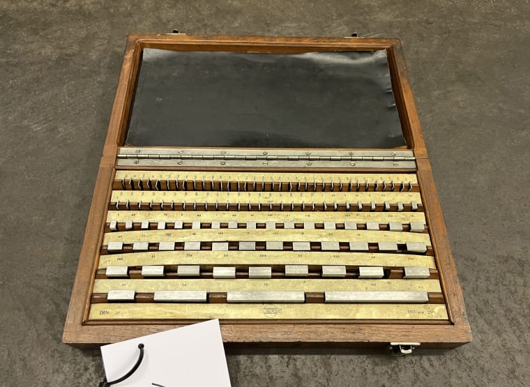KERN Gauge block box