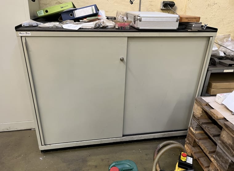 LISTA DICK Workshop cabinet without contents