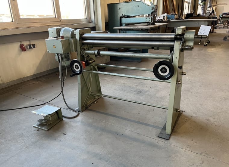 MD R360 M Three-roll bending machine