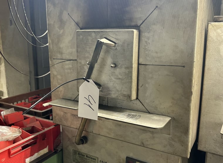 NOLZEN WS 20/19/45 hardening furnace