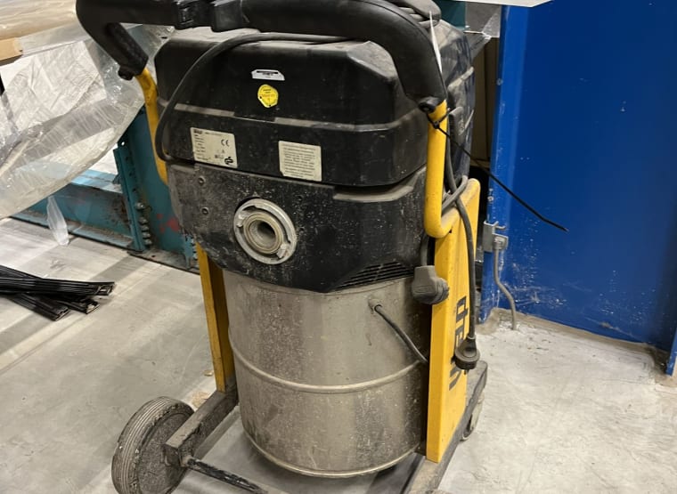 WAP SQ 650-61 Industrial vacuum cleaner