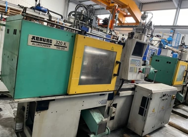 ARBURG 70T 320K/600-250 Plastic Injection Moulding Machine