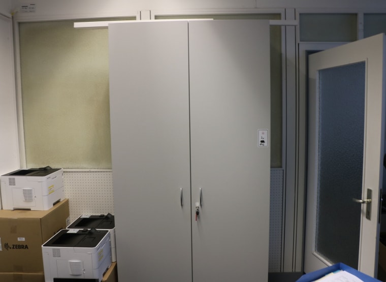 ASSMANN 2 office cabinets