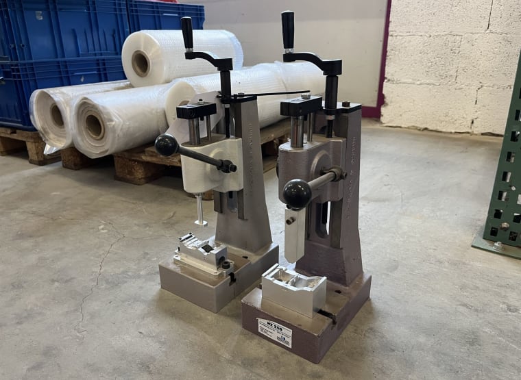 BERG & SCHMID HZ 250 Lot manual presses