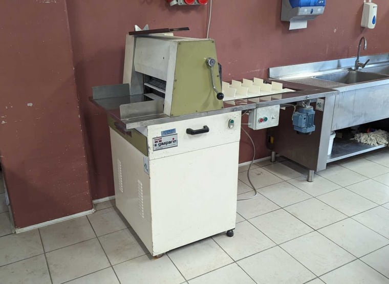 BREVETTI E GASPARIN 200 Bread cutter