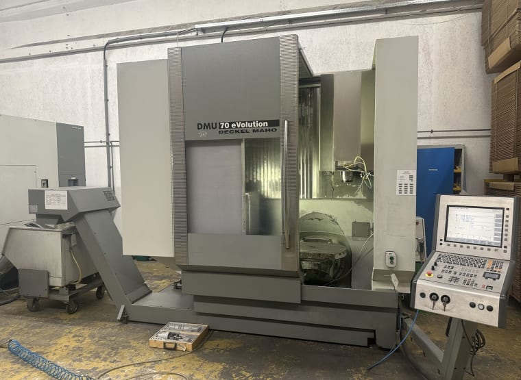 DMG DECKEL MAHO DMU 70 Evolution Universal Machining Center