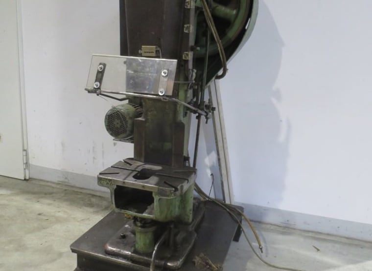 GÖTZ EXP 10 A Eccentric press