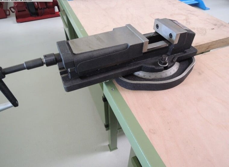 HBM VH - 5 Hydraulic machine vise