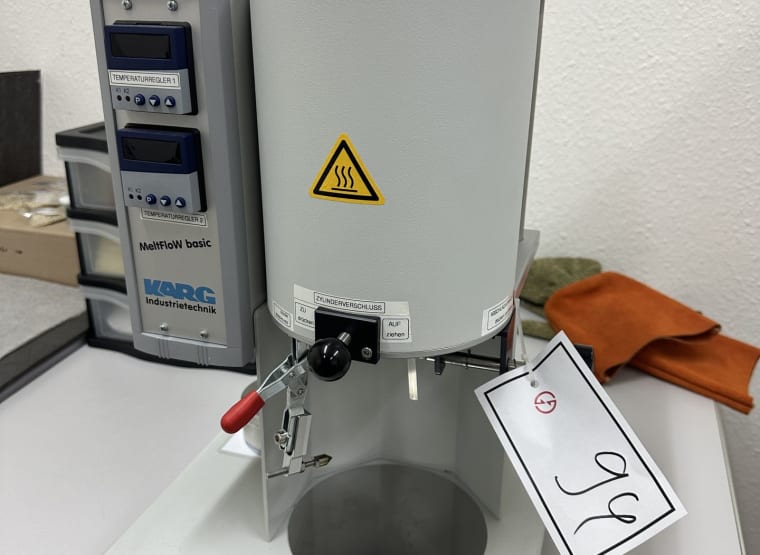 KARG MELTFLOW BASIC Pellet testing device