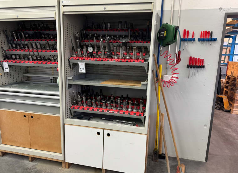 LISTA tool cabinet with tool holders