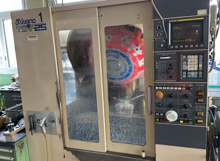 MIYANO TSV-25 2x CNC machining center