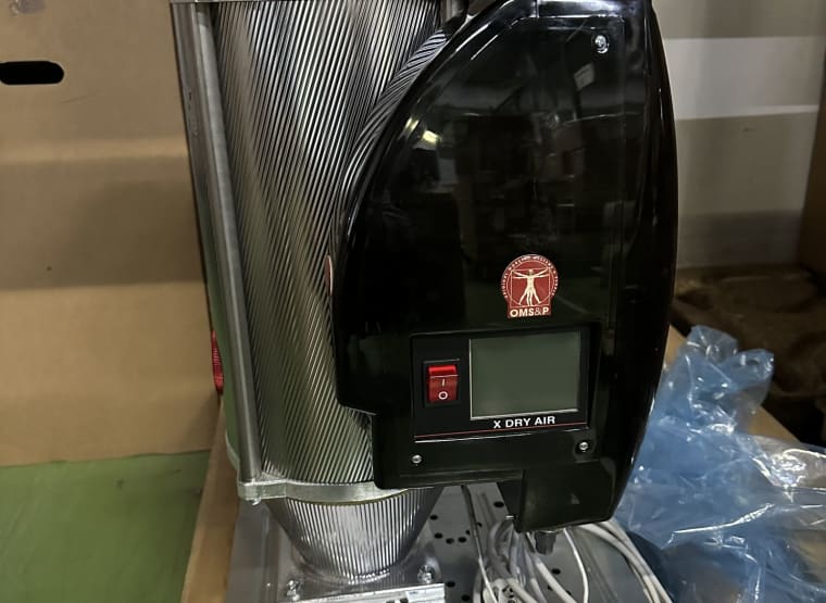 MORETTO DEHUMIDIFYING Pellet dryer