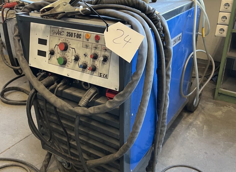 SHARC 250 T-DC Welding machine